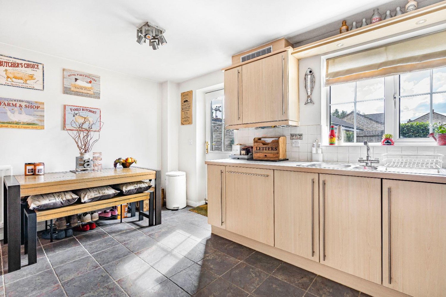 Grebe Road, Bicester