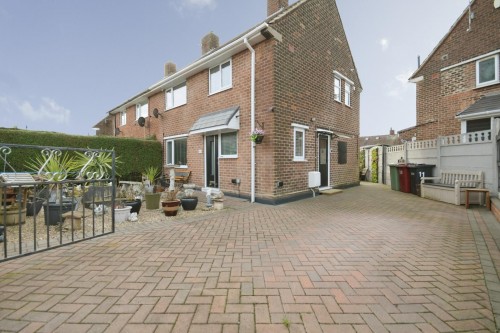 Yew Tree Drive, Shirebrook, Mansfield, NG20 8QH