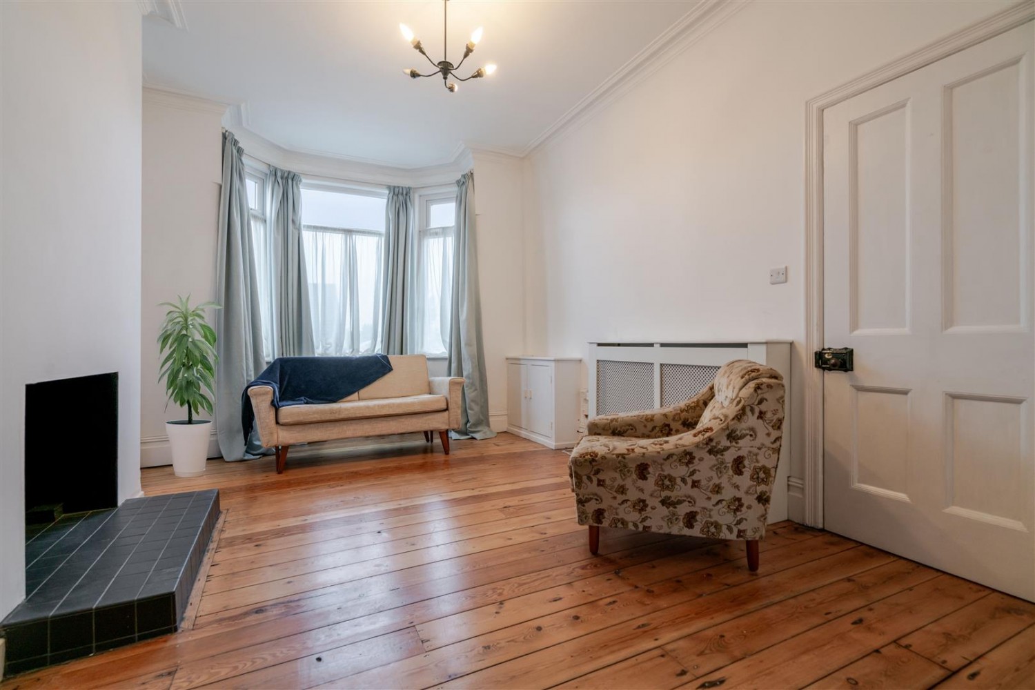 Hilton Lane, Worsley