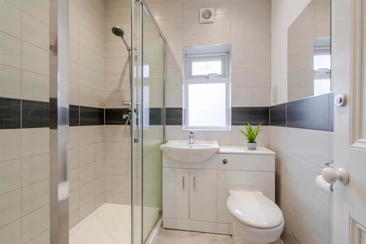 Hilton Lane, Worsley