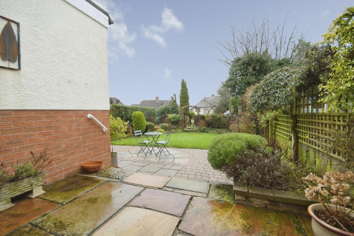 Mansfeldt Crescent, Newbold, Chesterfield, S41 7BP