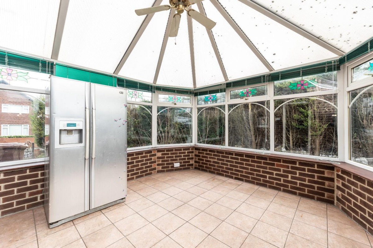 Davis Avenue, Castleford