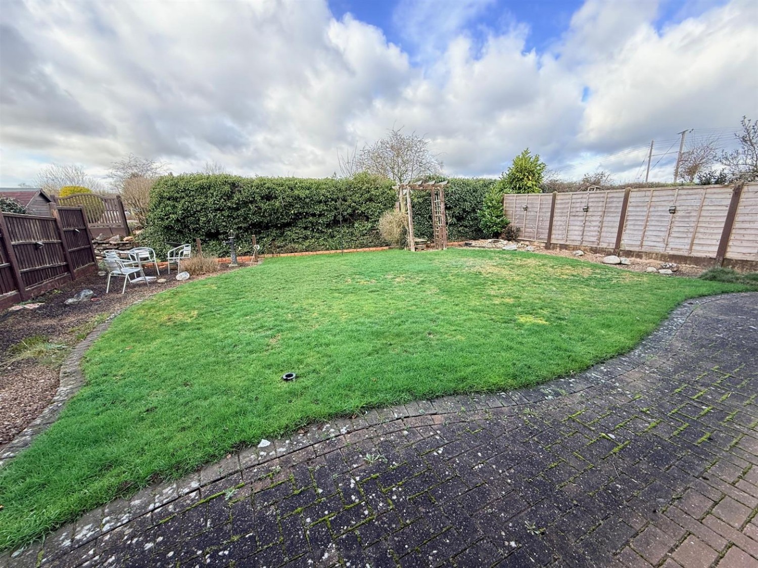 Stourton Crescent, Stourbridge, DY7 6RR