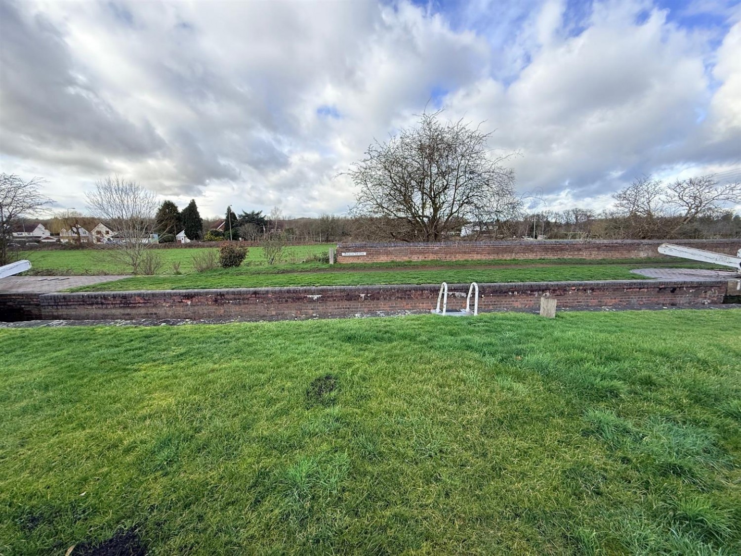 Stourton Crescent, Stourbridge, DY7 6RR