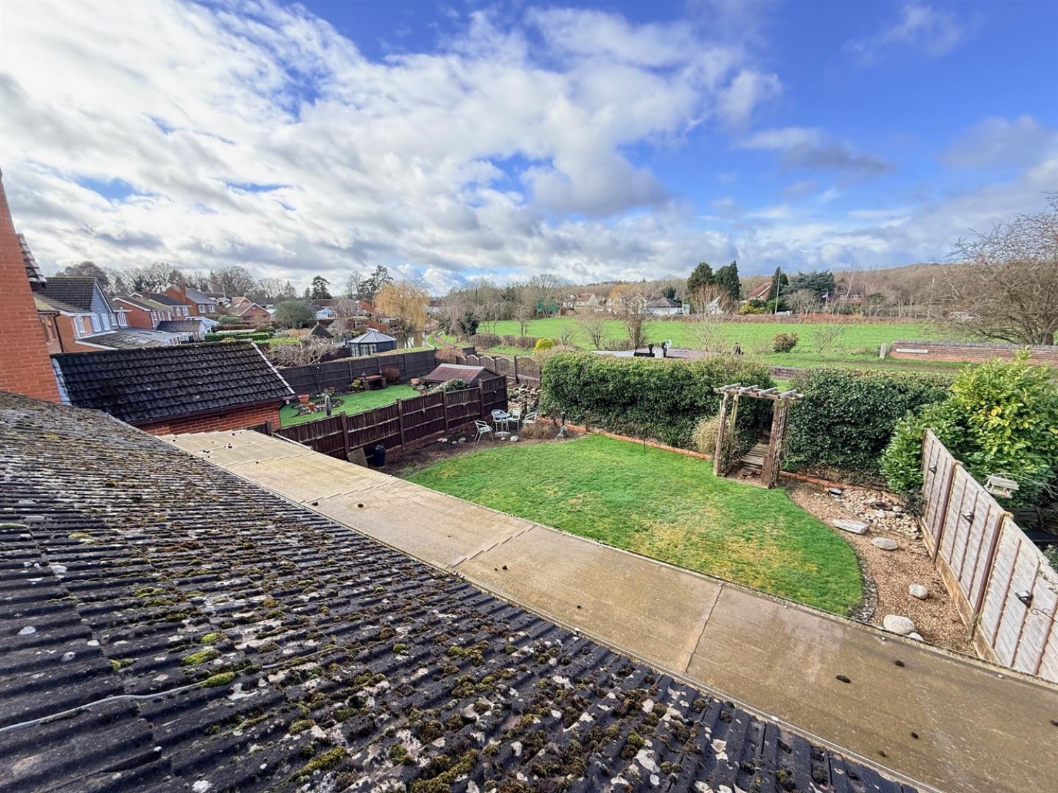 Stourton Crescent, Stourbridge, DY7 6RR