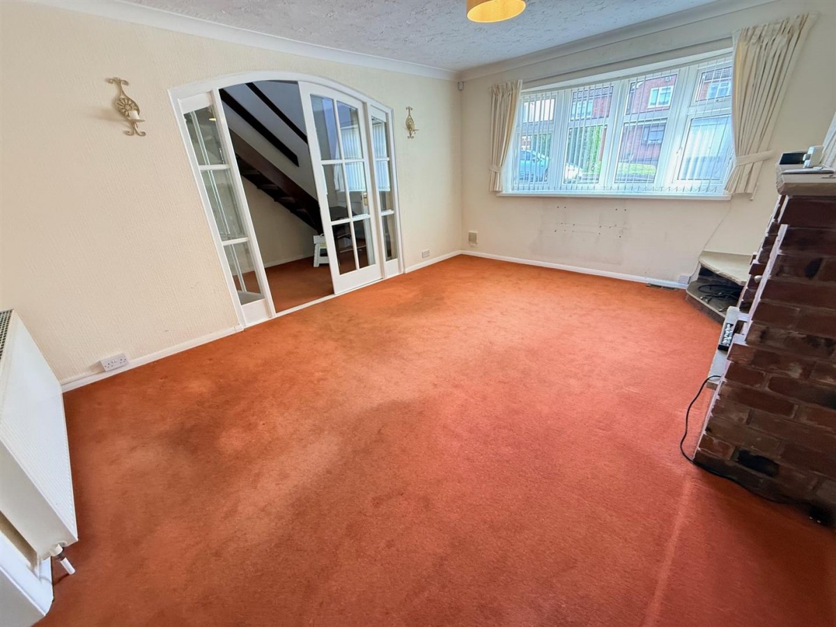 Stourton Crescent, Stourbridge, DY7 6RR