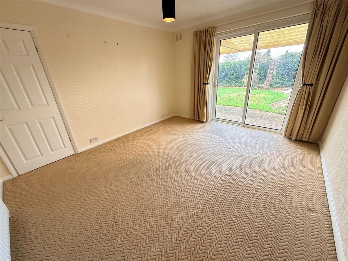 Stourton Crescent, Stourbridge, DY7 6RR