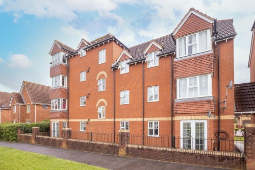 Arthurs Close, Emersons Green, Bristol, BS16 7JB