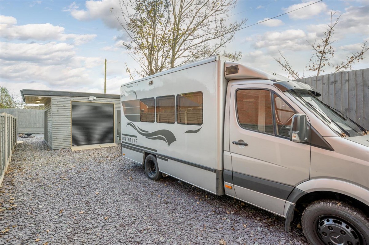 Junction Road, Audnam, Stourbridge, DY8 4YJ