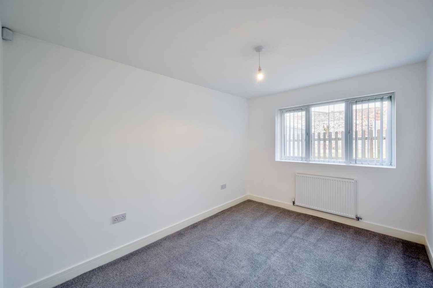 Junction Road, Audnam, Stourbridge, DY8 4YJ