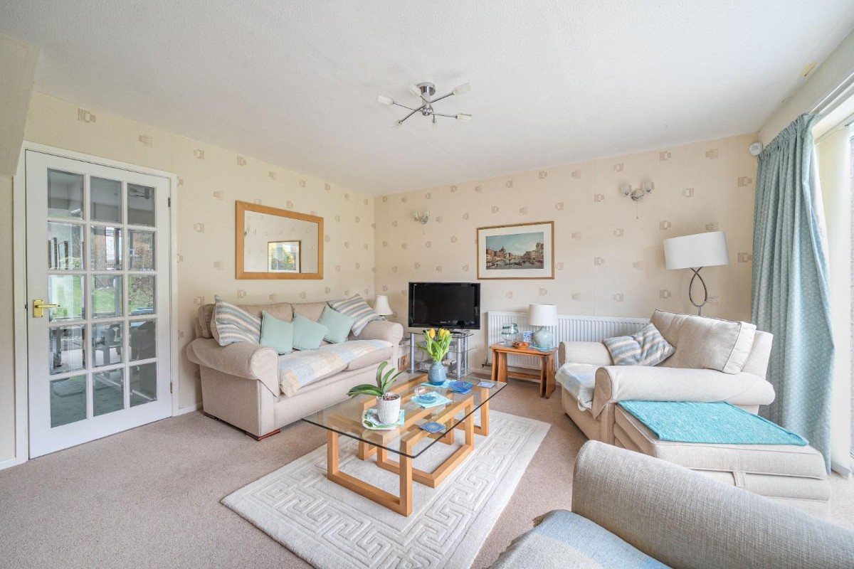 Broadmere Close, Dursley