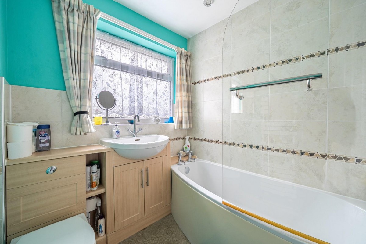 Broadmere Close, Dursley