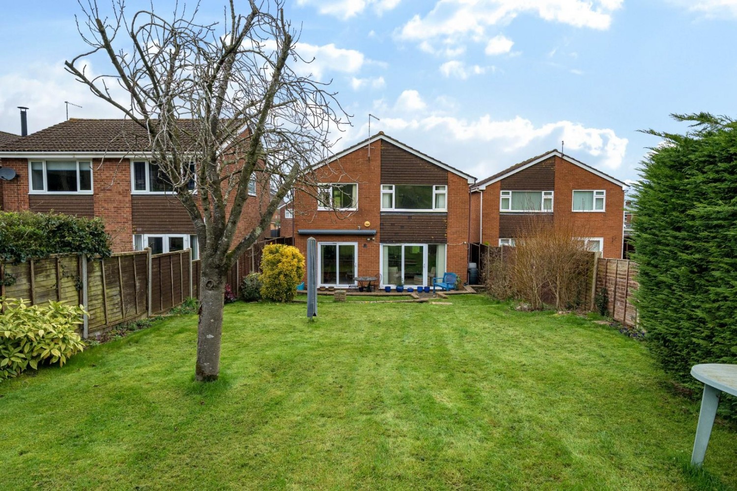 Broadmere Close, Dursley