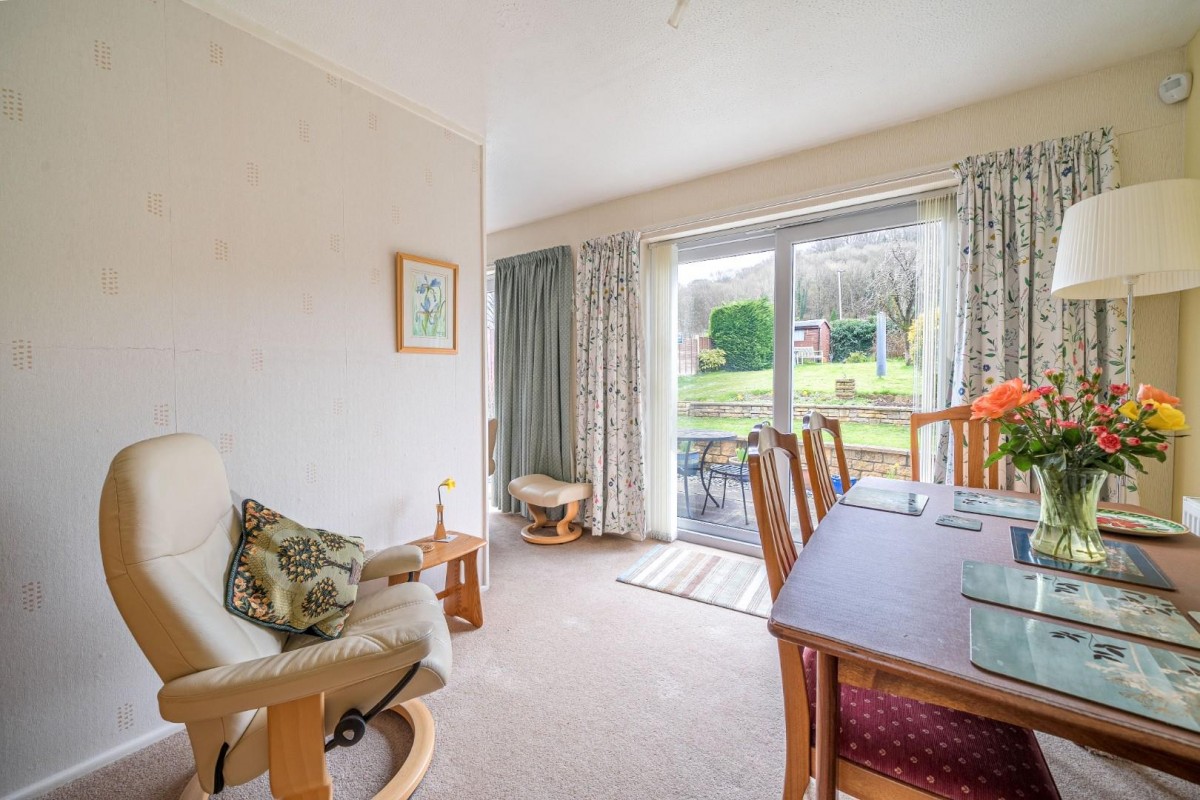 Broadmere Close, Dursley