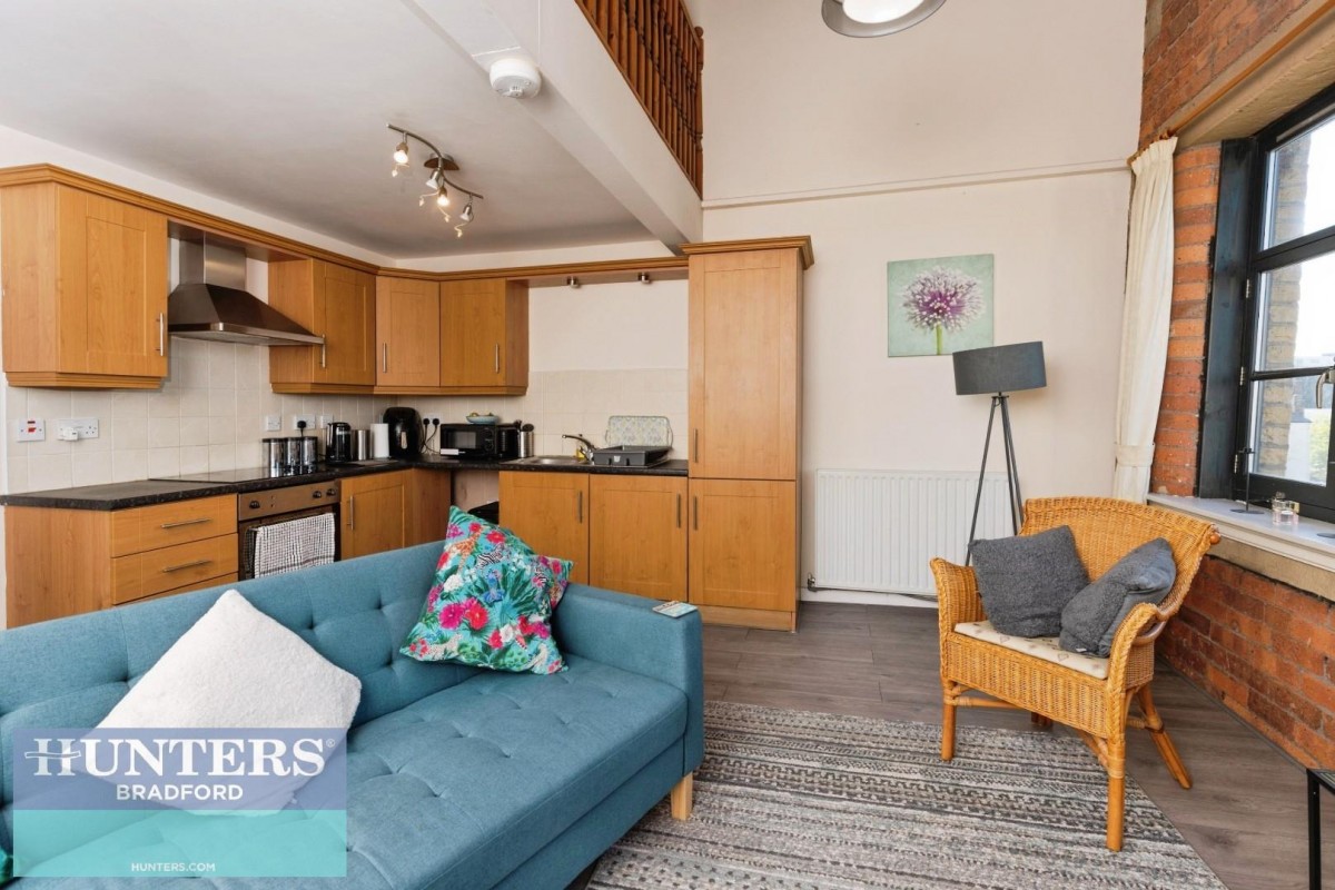 20-22, Mill Street, Bradford, BD1 4AB