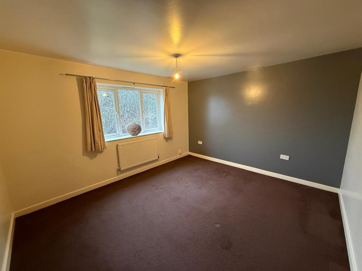 Highgate Street, Cradley Heath, B64 5SE