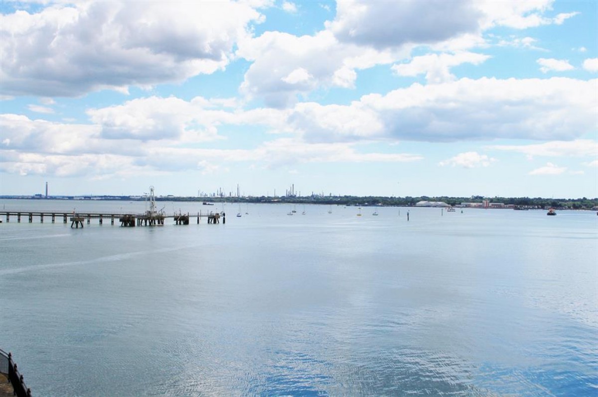 Pacific Close, Southampton