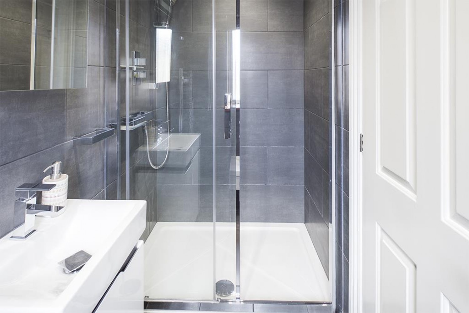 Pacific Close, Southampton