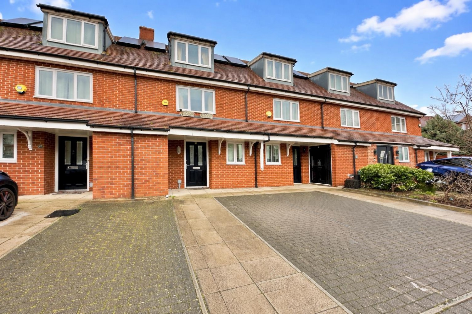 Fremantle Way, Hayes