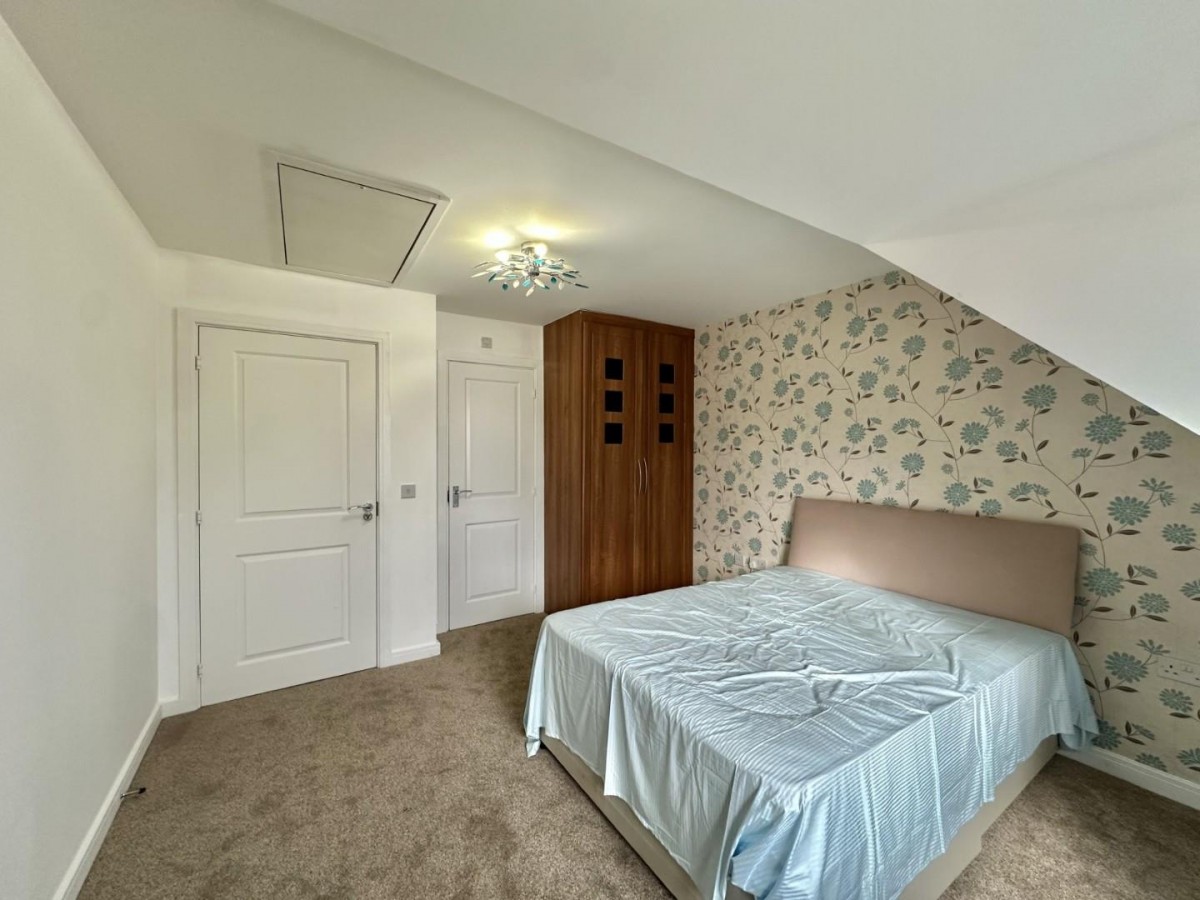 Fremantle Way, Hayes