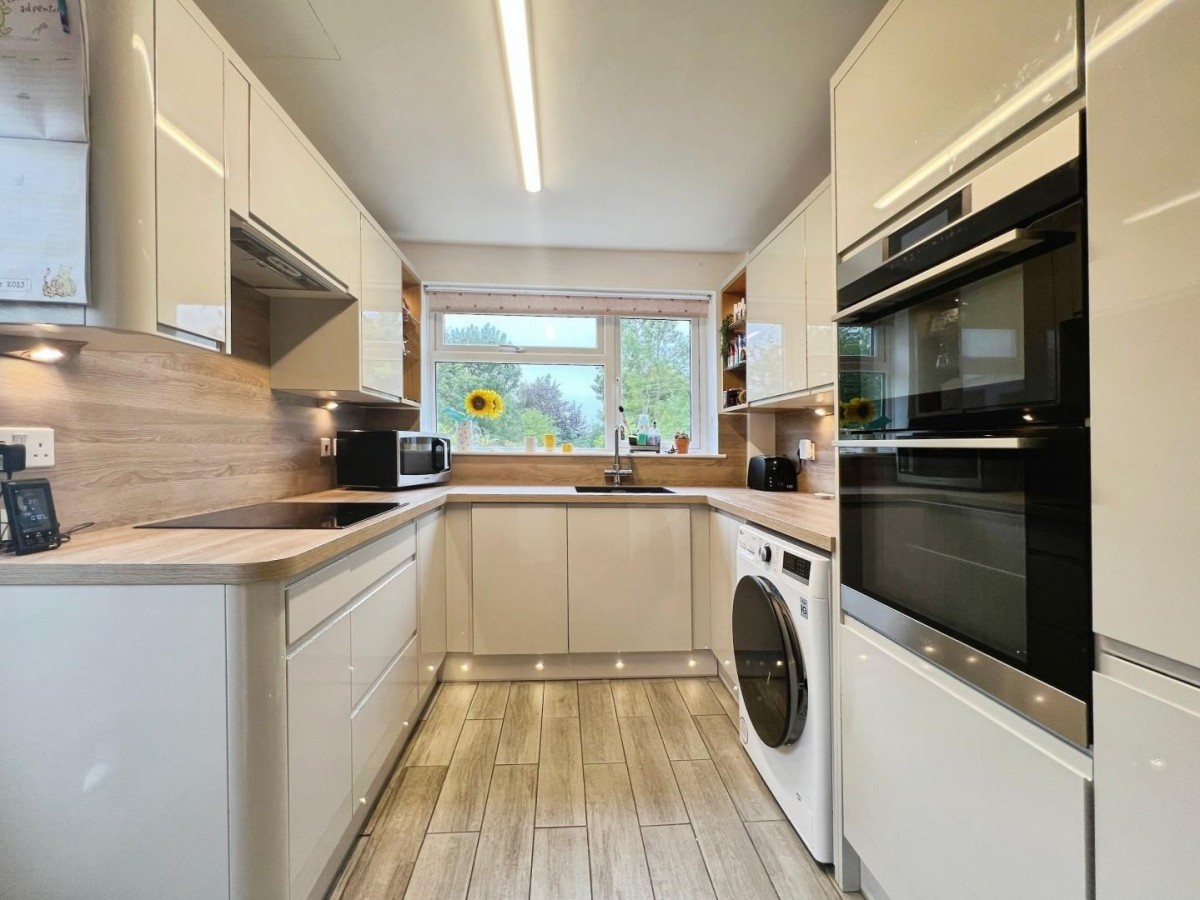 Downs Road, Folkestone