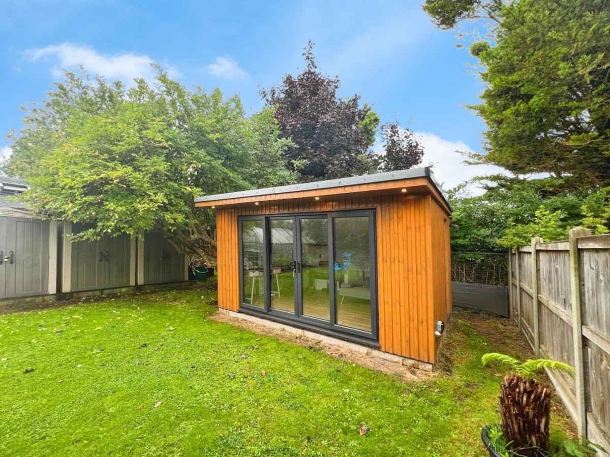 Downs Road, Folkestone