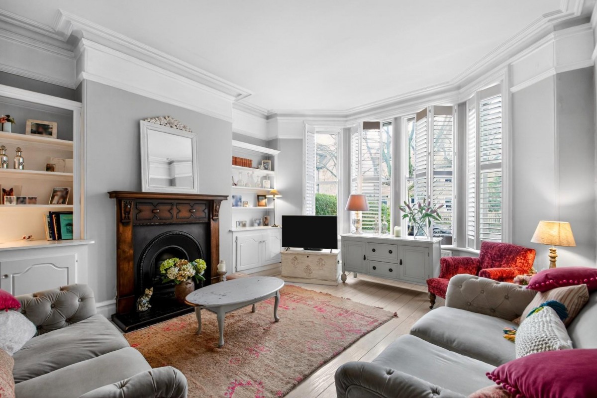 West End Avenue, Harrogate