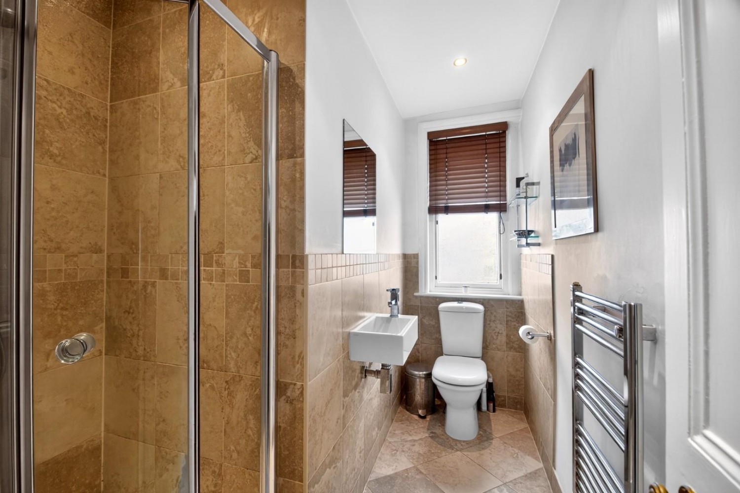 West End Avenue, Harrogate