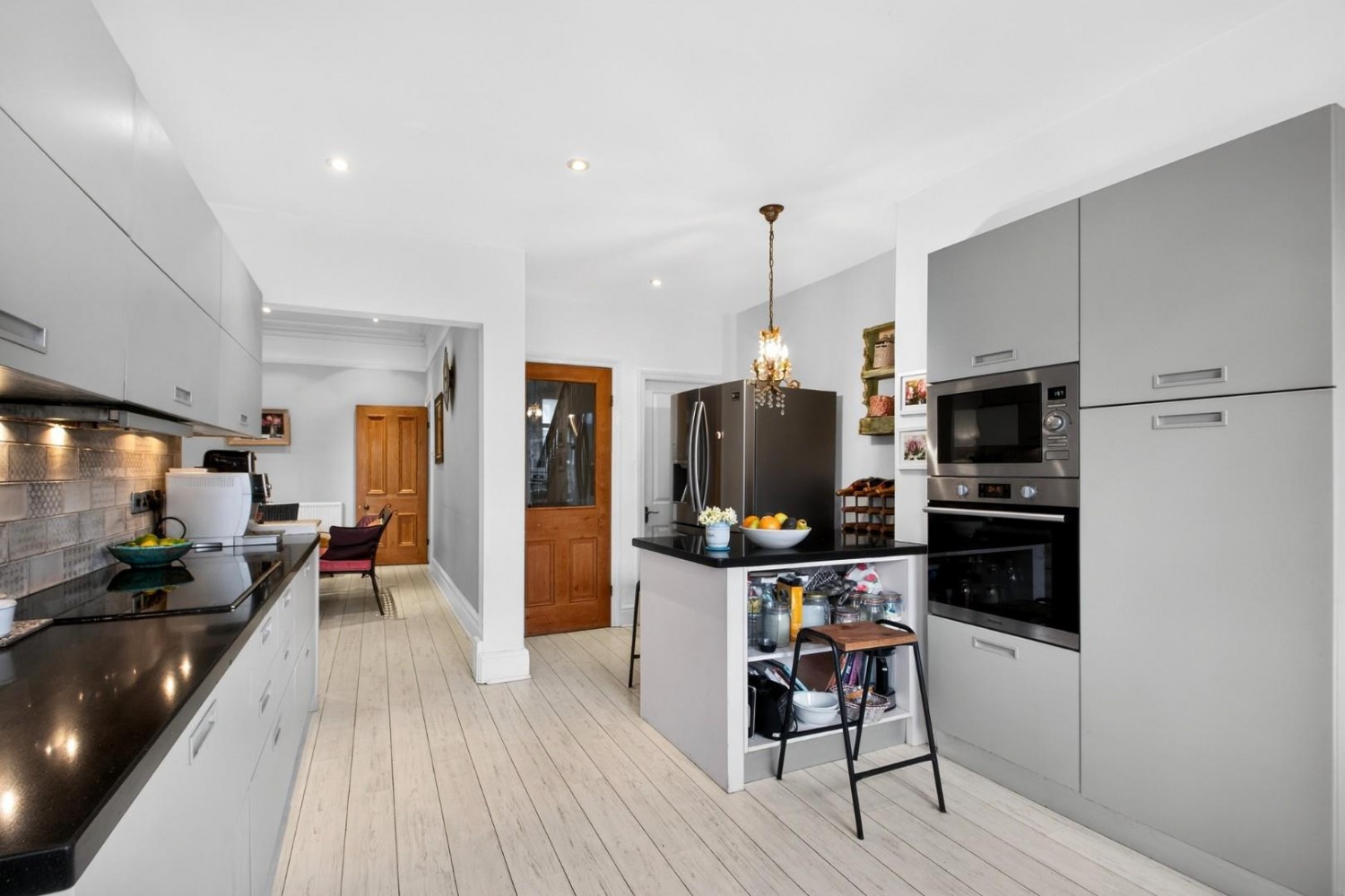 West End Avenue, Harrogate