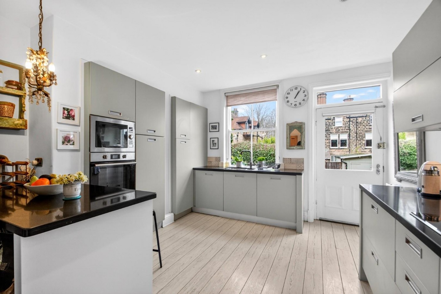 West End Avenue, Harrogate