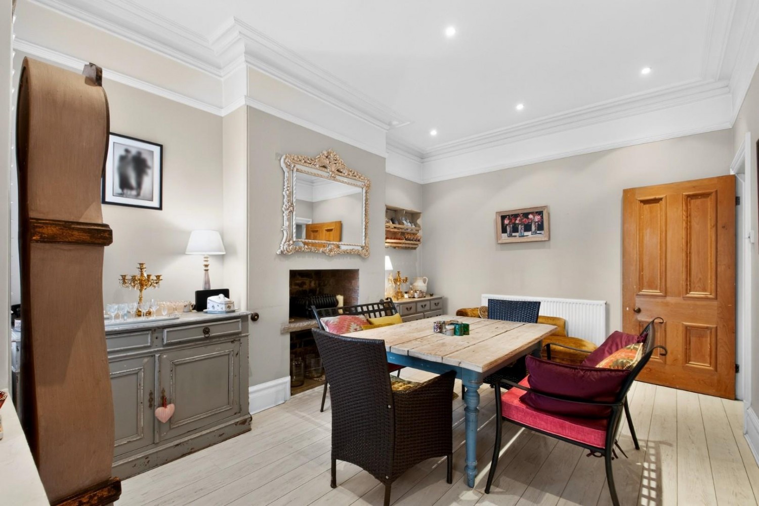 West End Avenue, Harrogate