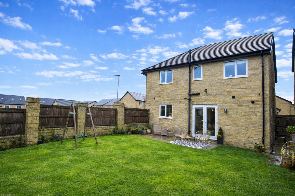 Curlew Grove, Darwen