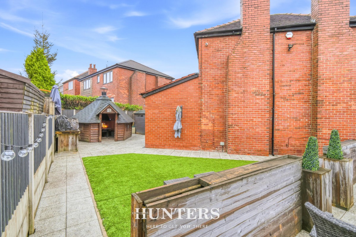 Ash Walk, Alkrington, Manchester, M24