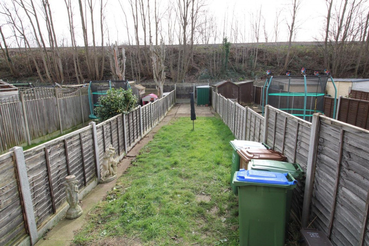 Eversley Avenue, Bexleyheath