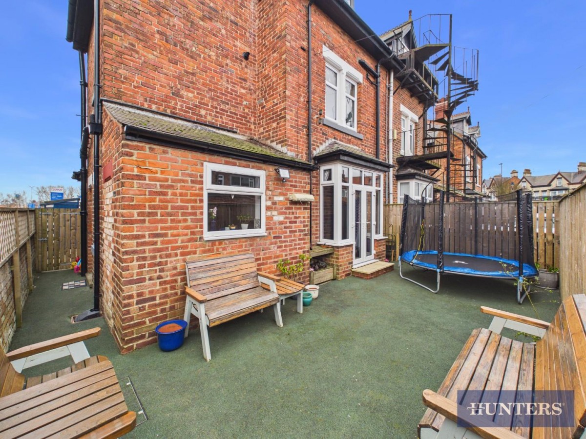 Station Avenue, Filey