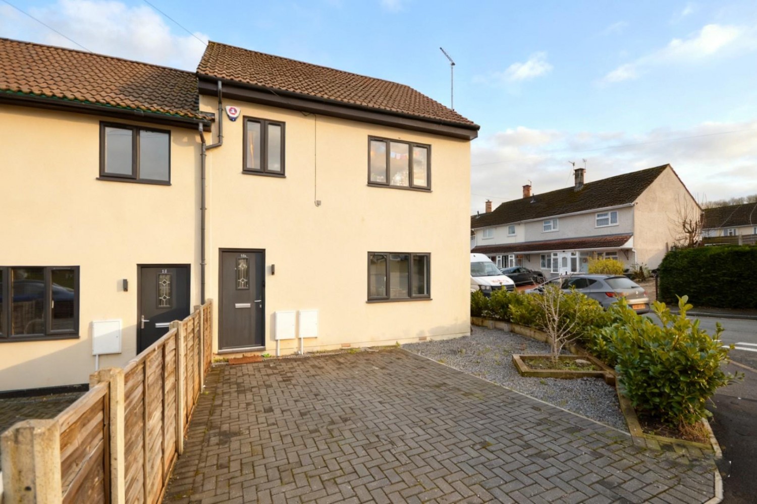 Hellier Walk, Bristol