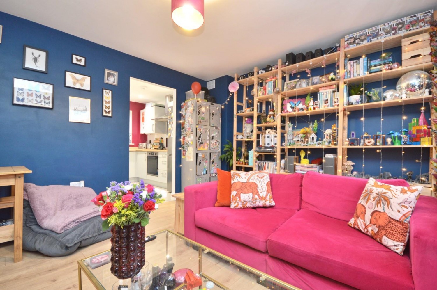 Hellier Walk, Bristol