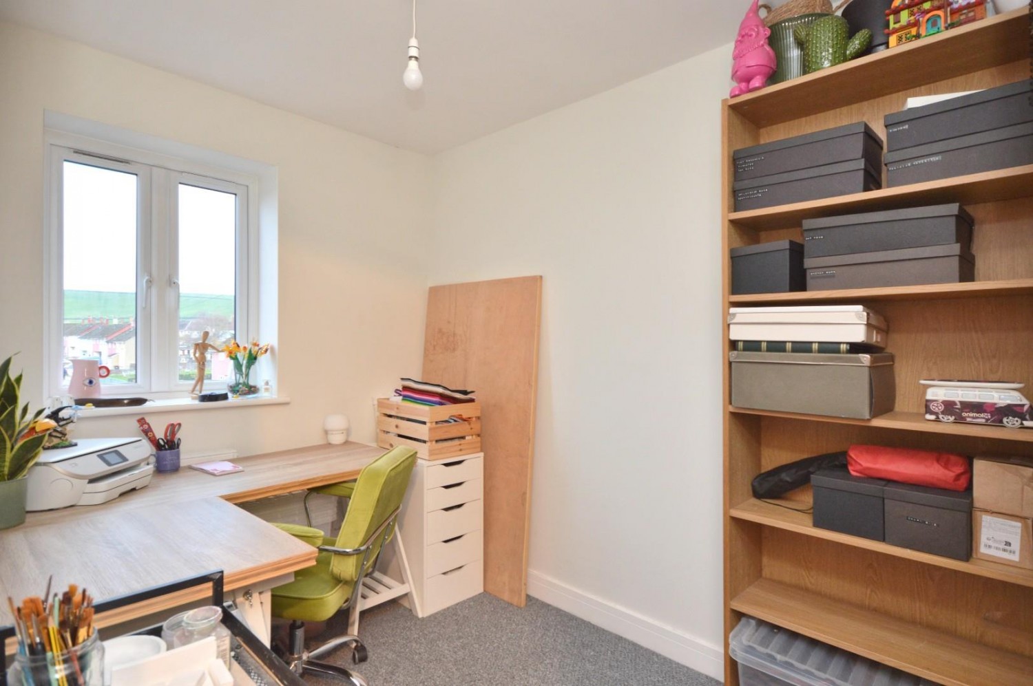 Hellier Walk, Bristol