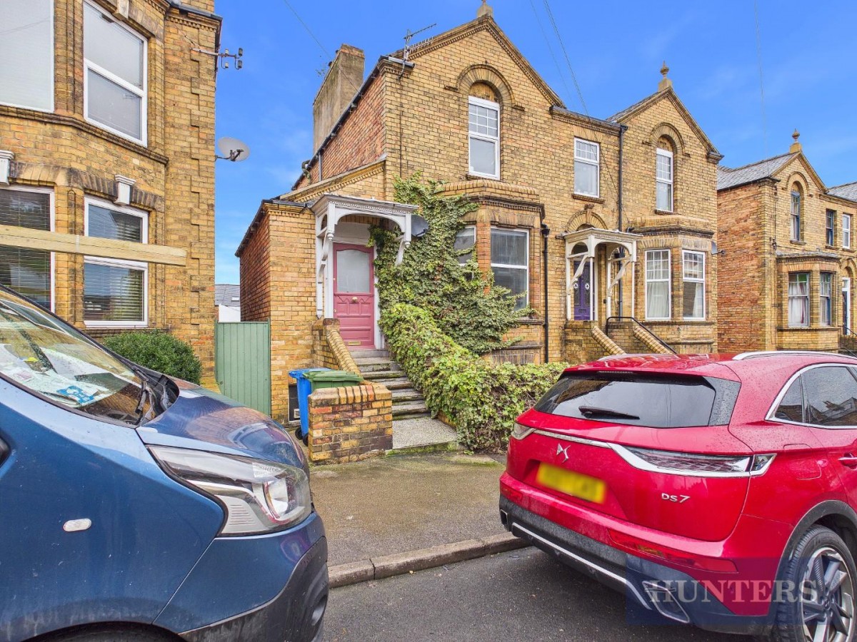 St. Johns Avenue, Scarborough