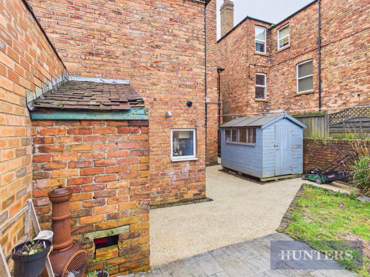 St. Johns Avenue, Scarborough