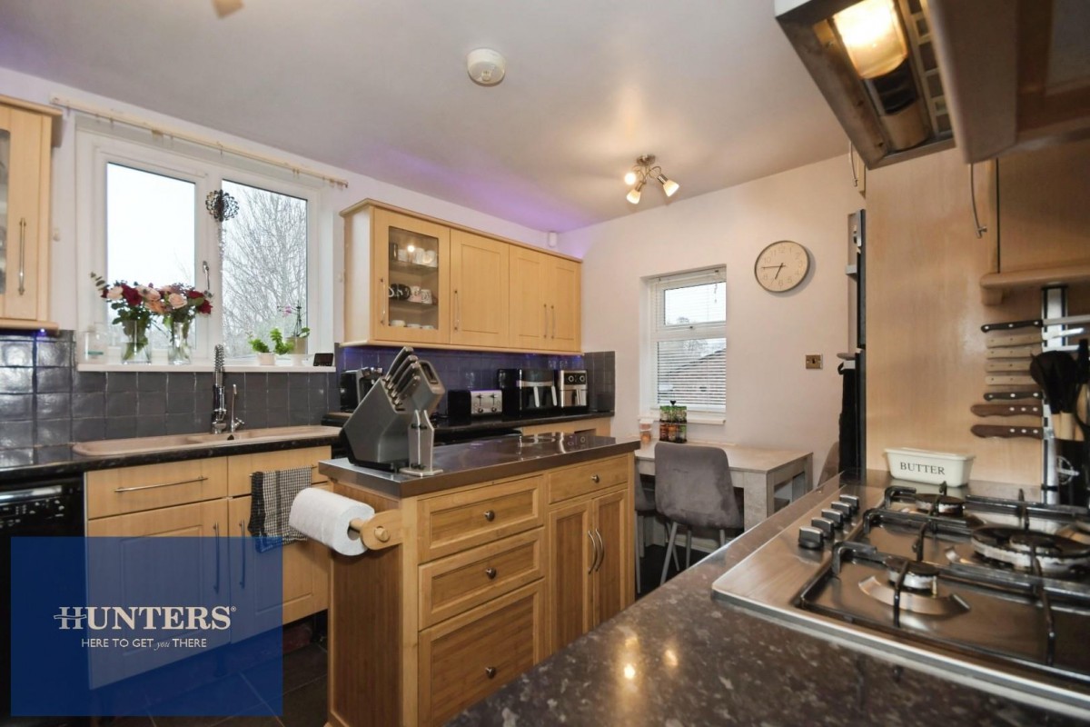 Elm Street, Hollingwood, Chesterfield, S43 2HJ