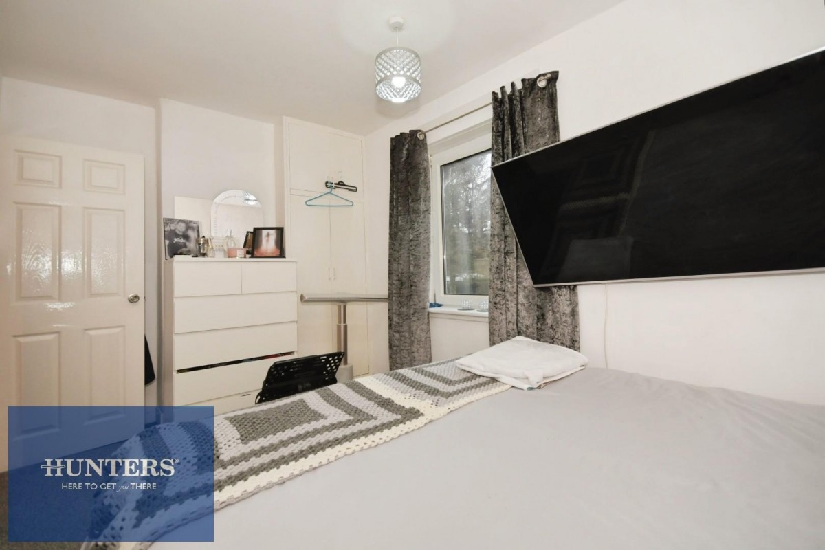 Elm Street, Hollingwood, Chesterfield, S43 2HJ