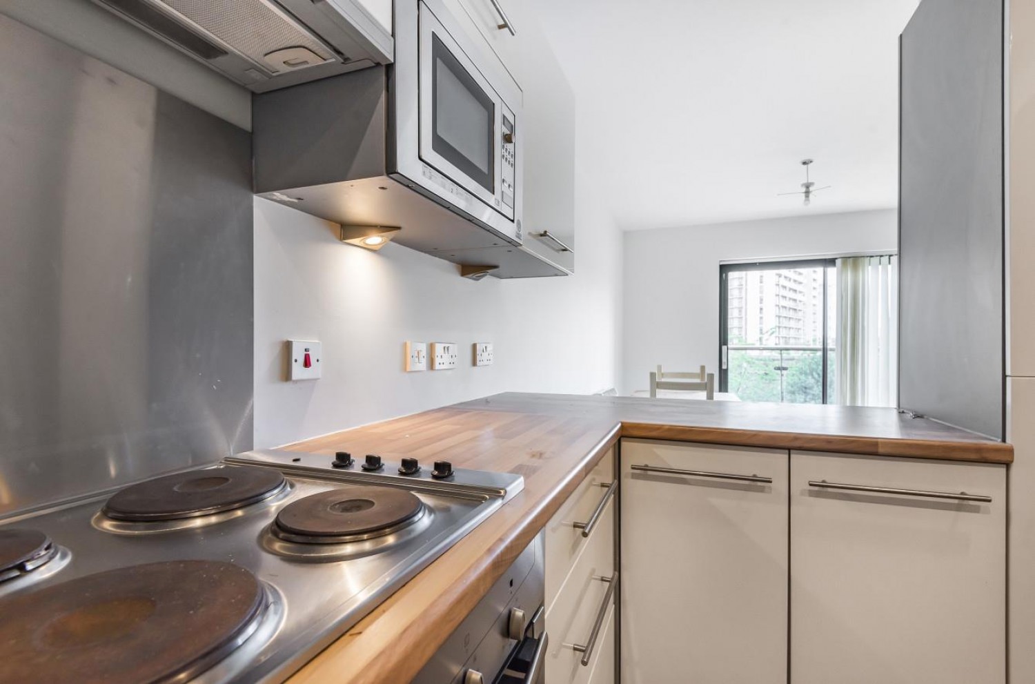 Salford Approach, Salford, , M3 7BX