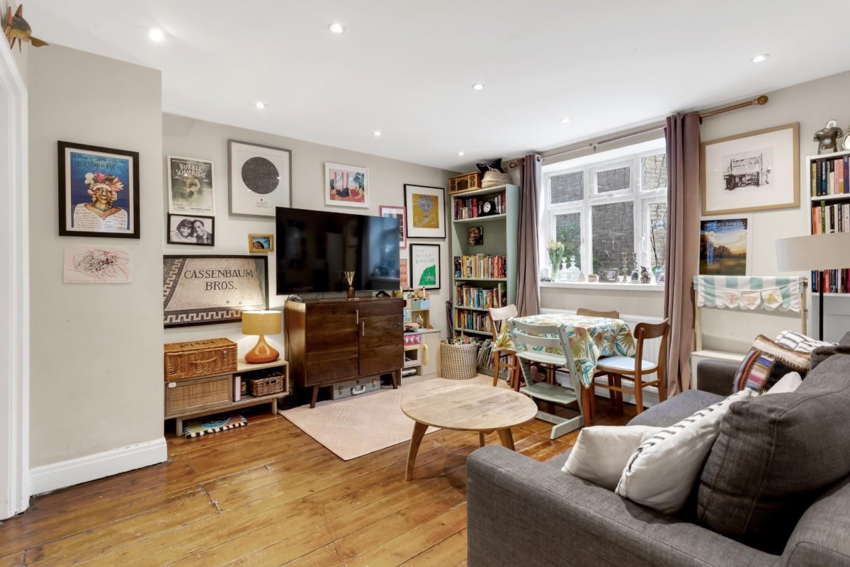 Dunn Street, London, E8