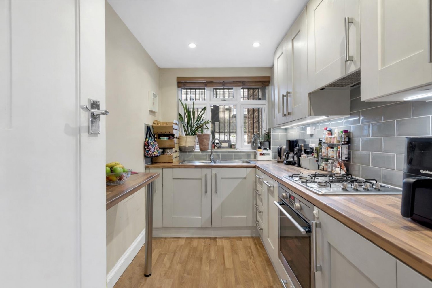 Dunn Street, London, E8