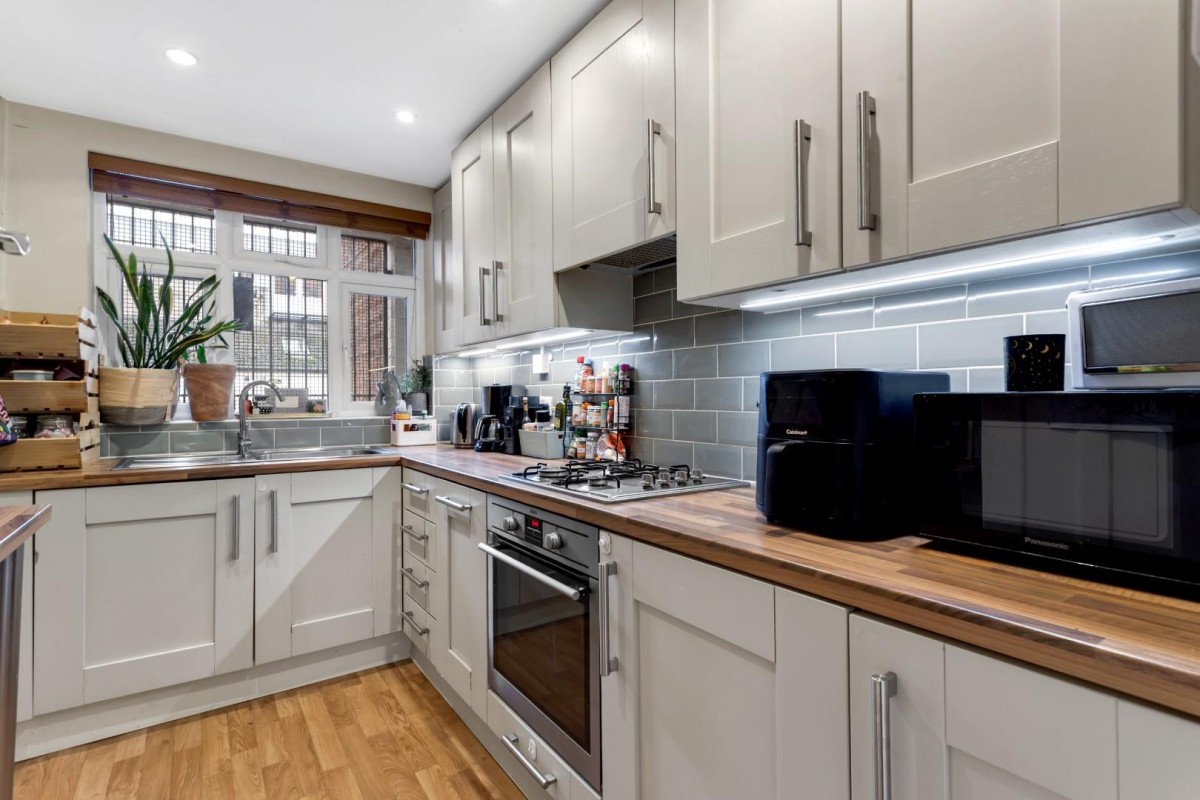 Dunn Street, London, E8