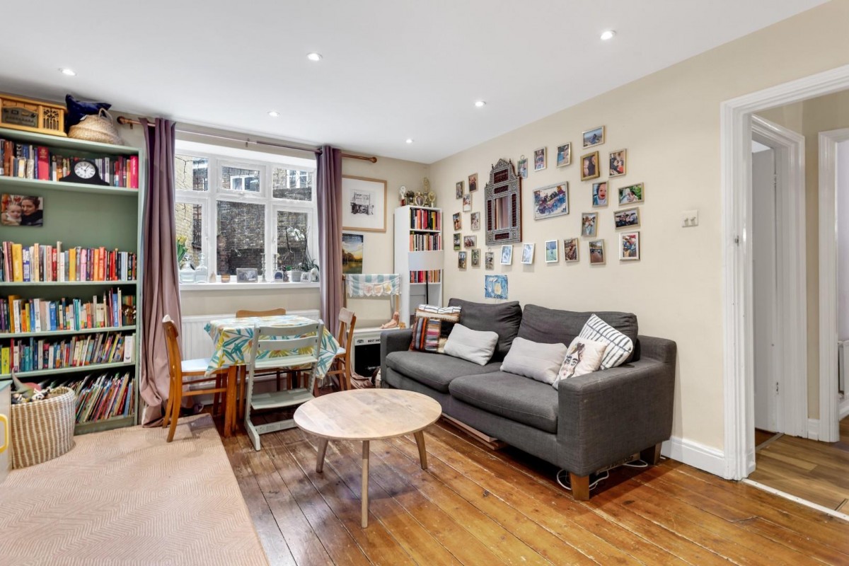 Dunn Street, London, E8