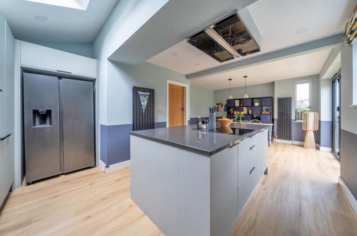 Woodhall Drive, Kirkstall, LS5