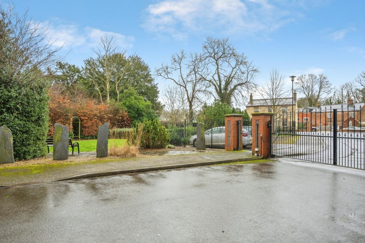 The Laurels, Fazeley, Tamworth