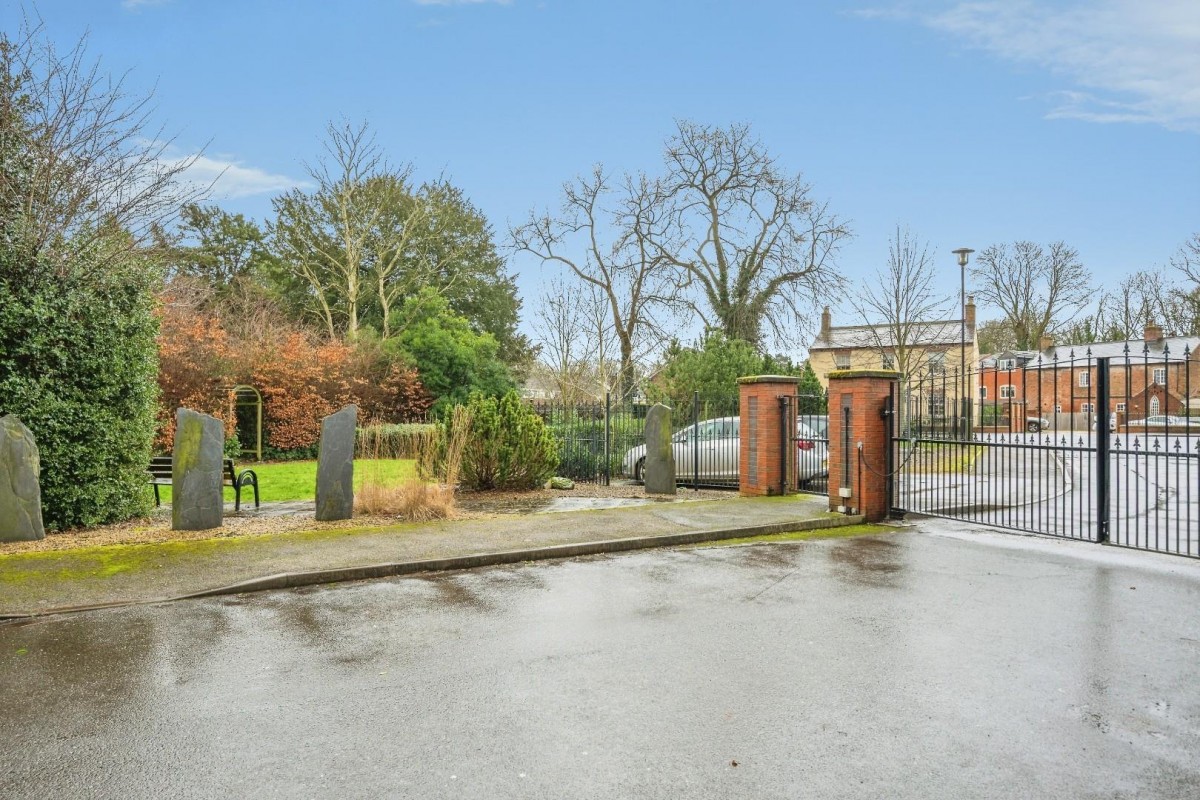 The Laurels, Fazeley, Tamworth